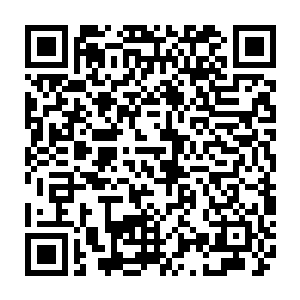 之前他占着自己有着公孙雁炼制的那柄武器还有着和吴虎臣一决雌雄的决心二维码生成