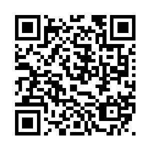 之前劝杨开不要浪费时间的那个美妇二维码生成