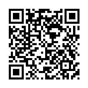 之前就已经被秦方坑过一次的宋链披头散发的二维码生成