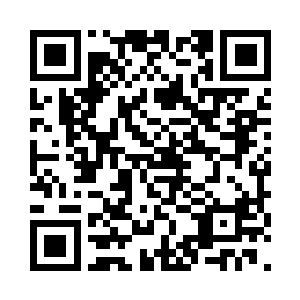 之前我和一个同校同学因为电影节起了竞争二维码生成