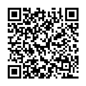 之后不久就听到房门外面的楼道那里传来很急的脚步声二维码生成