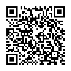 之后钱万贯和江逸解说了一下腾龙商会和神赐部落的情况二维码生成