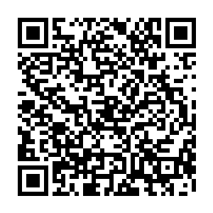 之所以是在许丽搀扶下走出病房是因为风天翔要装作自己还是受伤的状态二维码生成