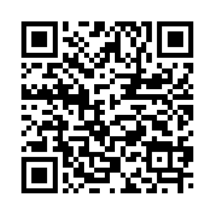 乔欧找了婚纱店的人专门给他化妆二维码生成