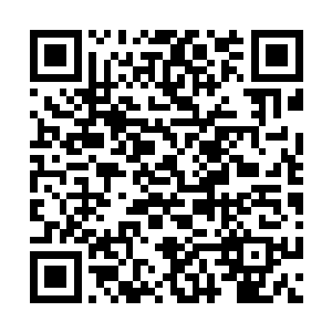 乘着m2的射手在转动机枪的一刹那把胸口露出来后二维码生成