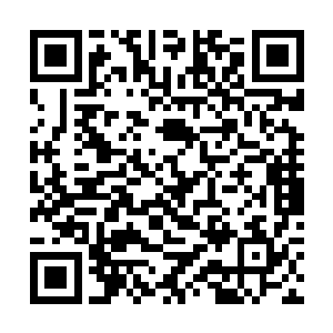 也不和他纠缠回到了锅前往锅里放上了最后的调味料二维码生成