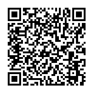 也不知道有没有人给她打电话花久久就开始摸索着找着自己的手机……二维码生成