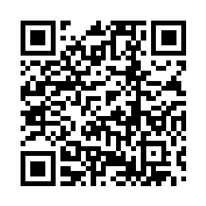 也可能是他真的厌倦了单调重复的日子二维码生成