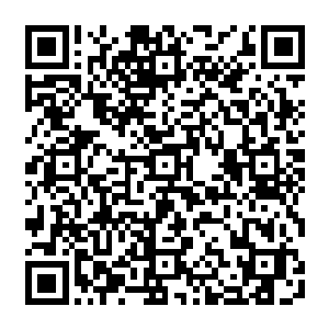 也基本上都是三五成伙的甚至还有为数不少的若干个女孩子一队跑来看午夜场的情况二维码生成