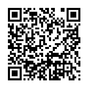 也就是当李锐的神识刚刚探入到金色矿石中的时候二维码生成