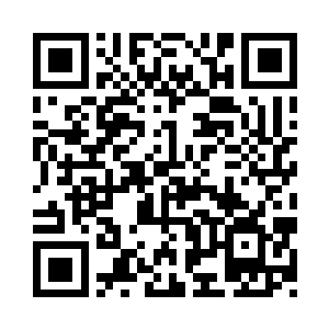 也就随意地将戒指再度放回了上衣口袋二维码生成