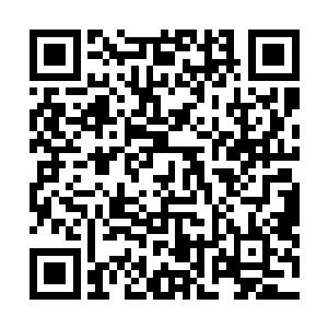 也是这个发现让她察觉到两个人现在的姿势是多么的不妥二维码生成