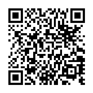 也有人身上沾染了大量以白磷为主的油性和矿物性燃烧物质二维码生成