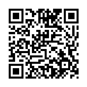 也有看着像是上班族和学生的人……二维码生成