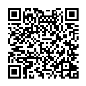 也被墨修尧这一番连削带打的话气得心口暗暗发疼二维码生成