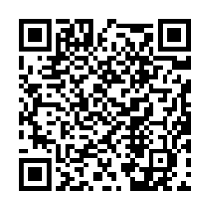 也要在女人面前呈现出一副万事掌控在手中的样子二维码生成