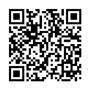 也许是想到了中午放学前苏凡的恐怖二维码生成