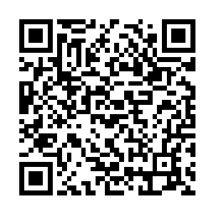 也跟在这机械战舰前端舰炮激射出的能量巨柱一起二维码生成