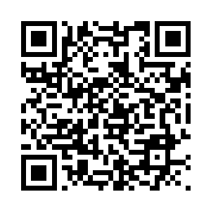 也顺便从汇晶商行那里得到了两万亿极品仙晶二维码生成