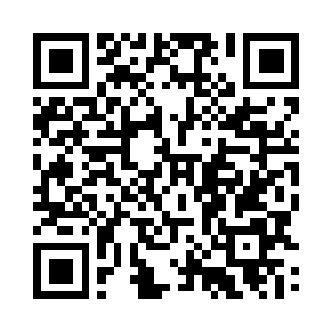 也顾不得再看萧易和旁边的两个男子二维码生成