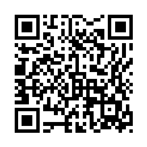 书架上堆满父亲最喜欢的孤本古籍二维码生成