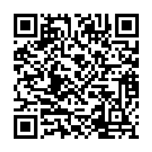 二人再次马不停蹄的去往了最近的一家洗浴中心二维码生成
