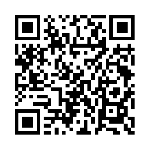 二货又一次充满诧异担心地看了看外面二维码生成