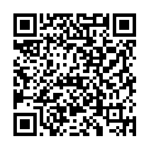 于今一直关注他曾经跟边学道说过的太平山顶百年豪宅二维码生成