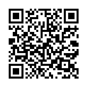 于凯很快就弄明白了莫凡是如何后来居上的二维码生成