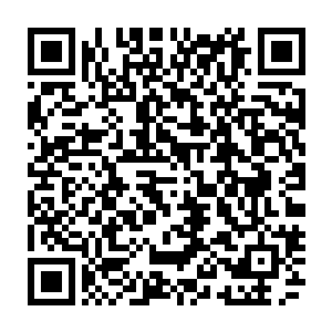于是一路去到嘉定衙门找到管理何家那一片的户籍官对方是军队退下来的老兵二维码生成