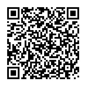 于是乎某些自认为自己样貌可以的未婚女子就有事没事的过来扭一番二维码生成