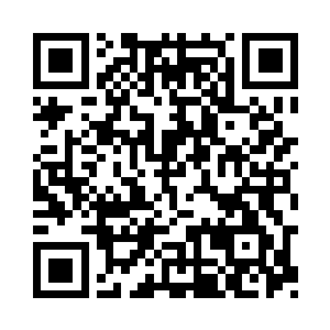 于是他命令摄像机的长镜头搜索海面二维码生成