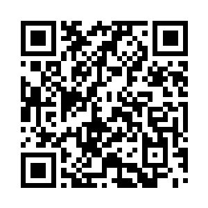 于是周围众人都拿出手机准备妥当……二维码生成