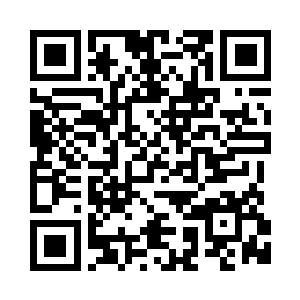 于是就用手将自己的衣领逐个解开二维码生成