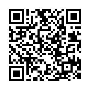 于是巨蟒就这么卷着何长安不停的摇晃二维码生成