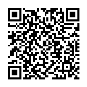 于是方炎就约了叶温柔一起去后山的石河子边去走走二维码生成