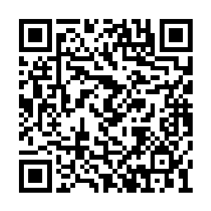 于是曹玉山将昨晚情人酒吧发生的事情说了一遍二维码生成