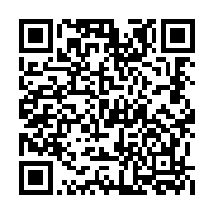 于是江少游就开始考虑起给妹妹的生日礼物来了二维码生成