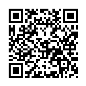 于是秦方便耐着姓子跟卓玛缠斗了起来二维码生成