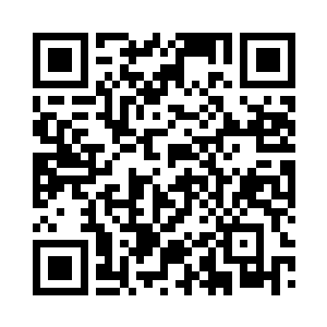 云从怀中小心的掏出一个玉质葫芦小瓶二维码生成