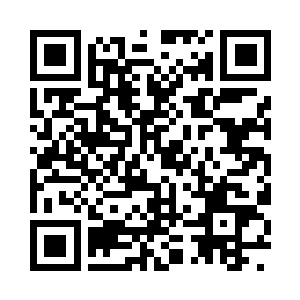 云竹小心地拨开篮子上方盖的一张硬皮二维码生成