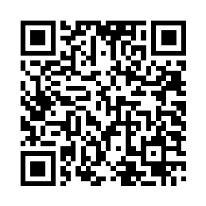 云袖望了一眼悬停在他们身前的古怪飞剑二维码生成