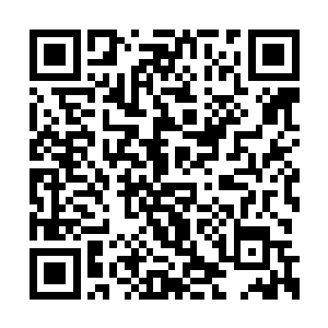 云起舞并不是真的把另外一把绝世神器收起来了二维码生成