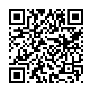 五千柄扎在地上的短枪急剧地颤动二维码生成