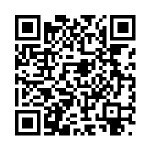 亦是没找到刚才投在自己身上的那道目光二维码生成