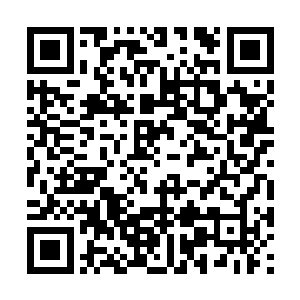 亨利根本没有想到雷欢喜居然会提出这样的要求来二维码生成