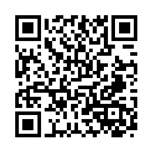 人们将马桶里的秽物倒在狭窄的小水沟中二维码生成