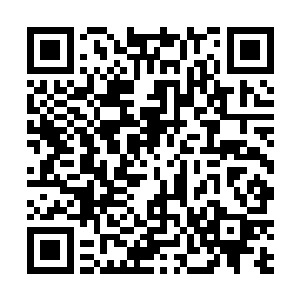 人们第一次在大银幕上看到那些侠客们飞檐走壁的画面二维码生成
