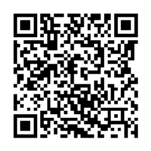 人们还没有从刚才围观外来户搬家的震撼中回过神来二维码生成