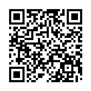 人脉扎实的詹妮弗就已经开始涉足电影圈子了二维码生成